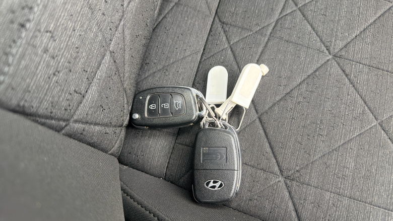 Hyundai BAYON 1.0 TGDi 48V MHEV SE Connect 5dr Petrol Hatchback